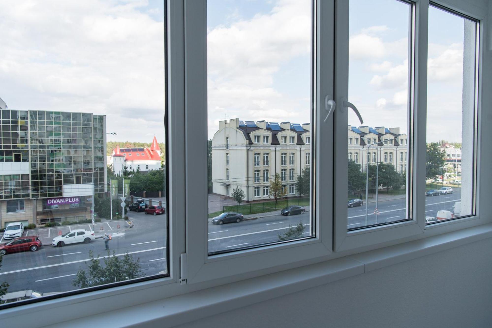 Myfreedom Апартаменти Метро Бориспільська Kyjev Exteriér fotografie